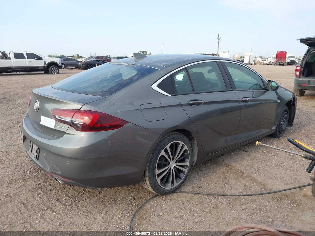 2019 BUICK REGAL SPORTBACK FWD PREFERRED · 4/11