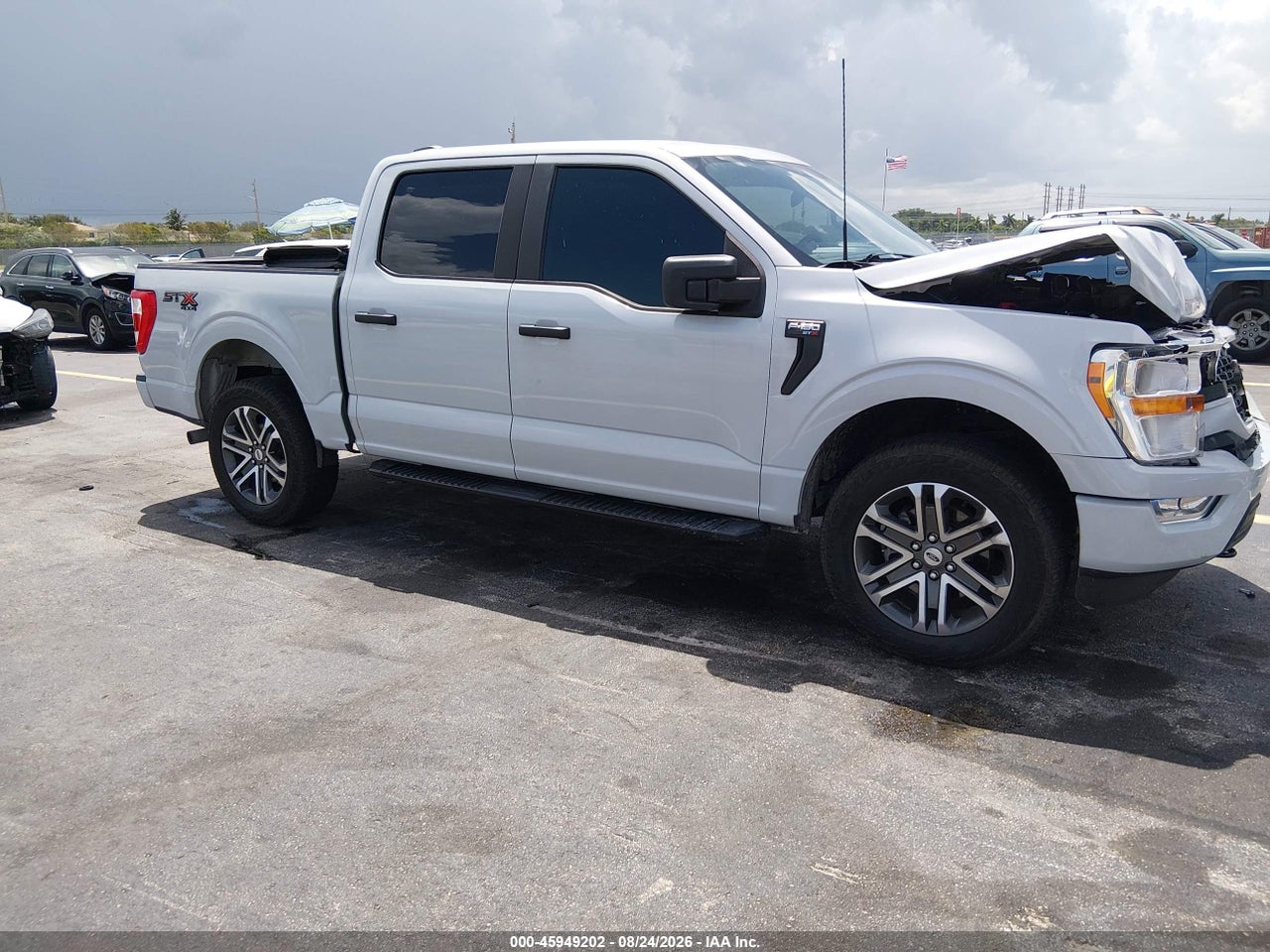 1FTFW1E8XNK****** · 2022 FORD F-150 XL
