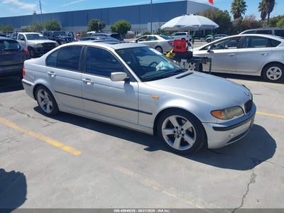 WBAET37454N****** · 2004 BMW 325I