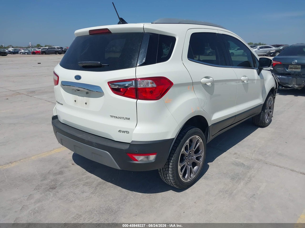 2021 FORD ECOSPORT TITANIUM · 4/11