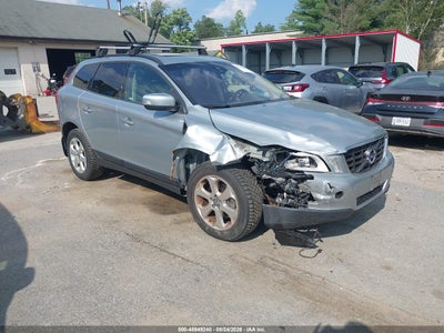 YV4952DZ5D2****** · 2013 VOLVO XC60 3.2/3.2 PLATINUM/3.2 PREMIER/3.2 PREMIER PLUS