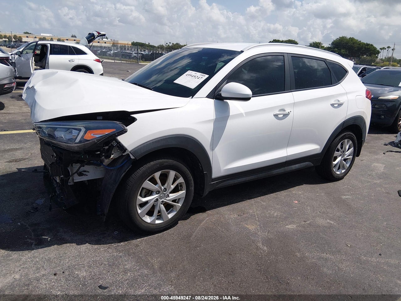 2021 HYUNDAI TUCSON VALUE · 2/11