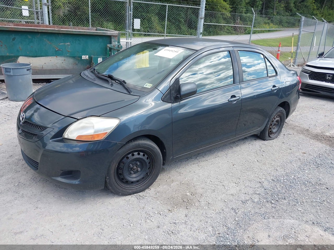2008 TOYOTA YARIS   · 2/11