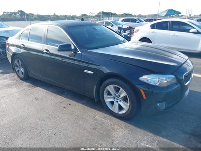 WBAFR1C59BC****** · 2011 BMW 528I