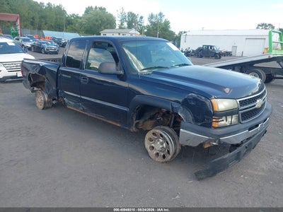 1GCEK19V57Z****** · 2007 CHEVROLET SILVERADO 1500 CLASSIC WORK TRUCK