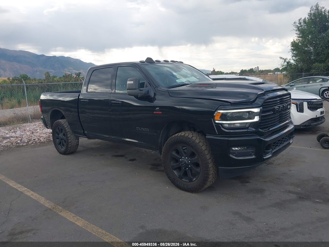 3C6UR5FL2RG****** · 2024 RAM 2500 LARAMIE  4X4 6'4 BOX