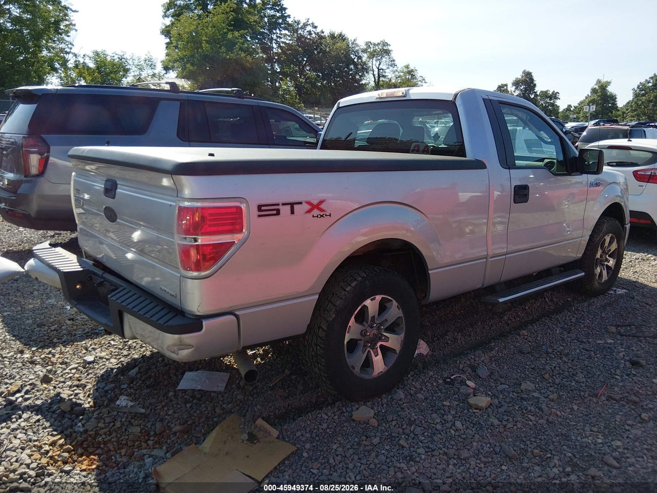 2011 FORD F-150 STX · 4/11