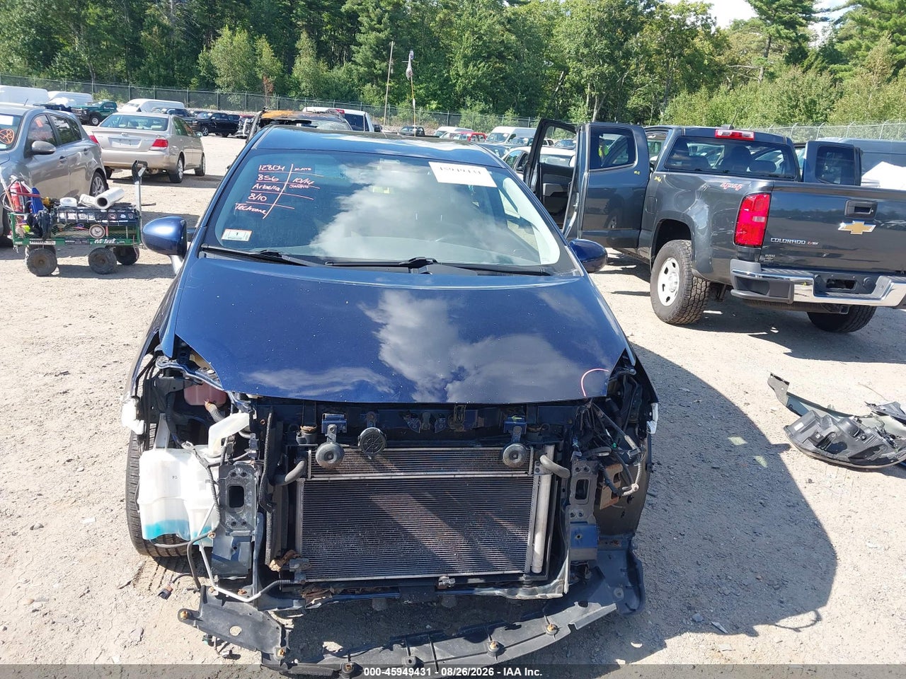 2015 TOYOTA PRIUS TWO · 6/11
