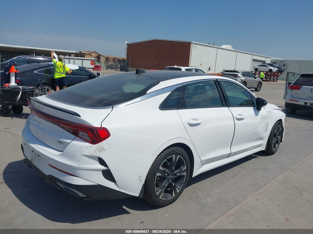 2023 KIA K5 GT-LINE · 4/11