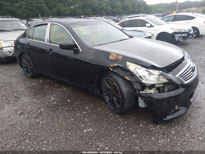 JN1CV6AP9BM****** · 2011 INFINITI G37 JOURNEY
