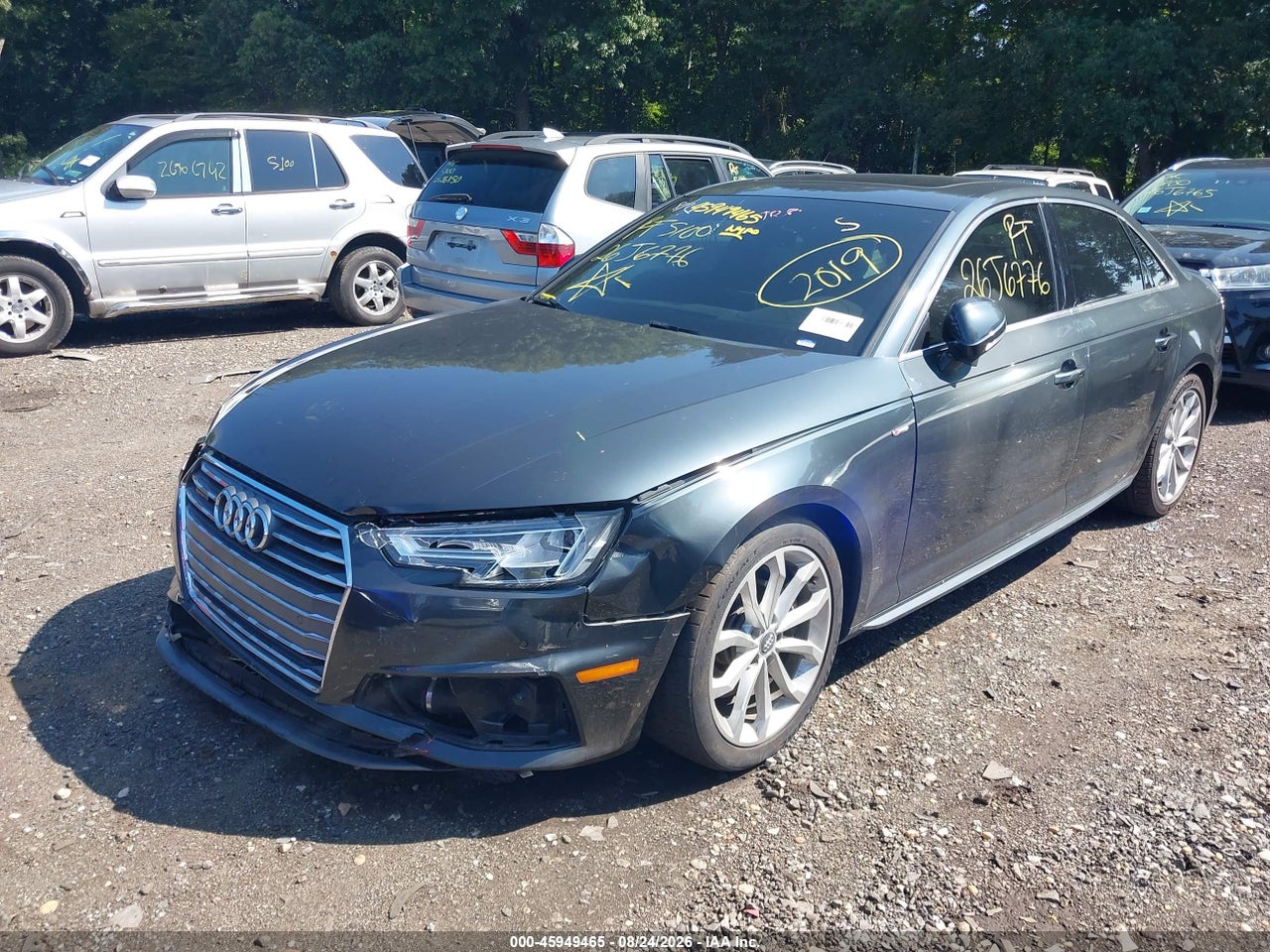 2019 AUDI A4 45 PREMIUM · 2/10