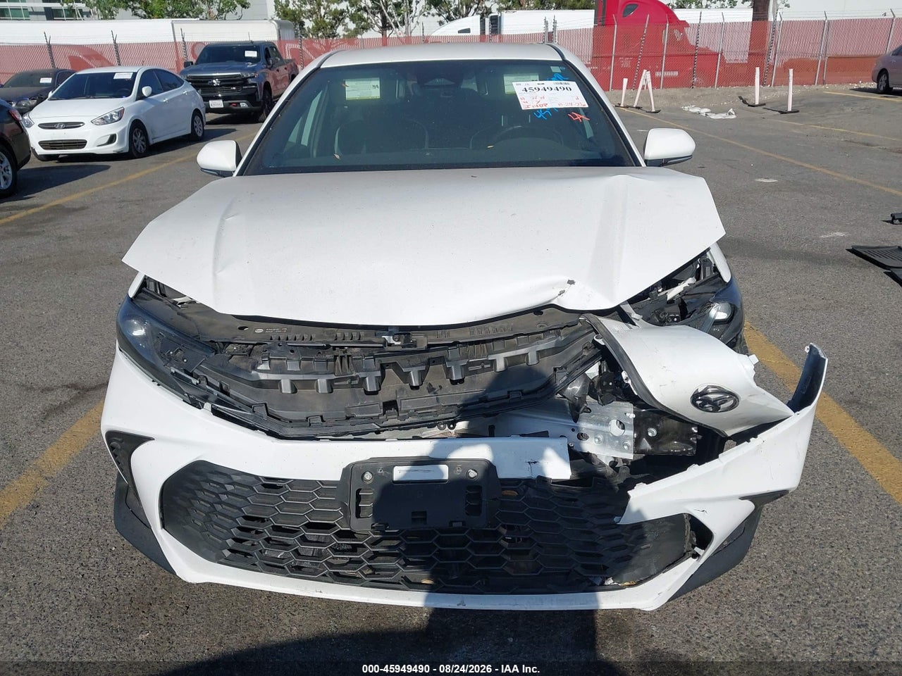 2025 TOYOTA CAMRY SE · 6/10