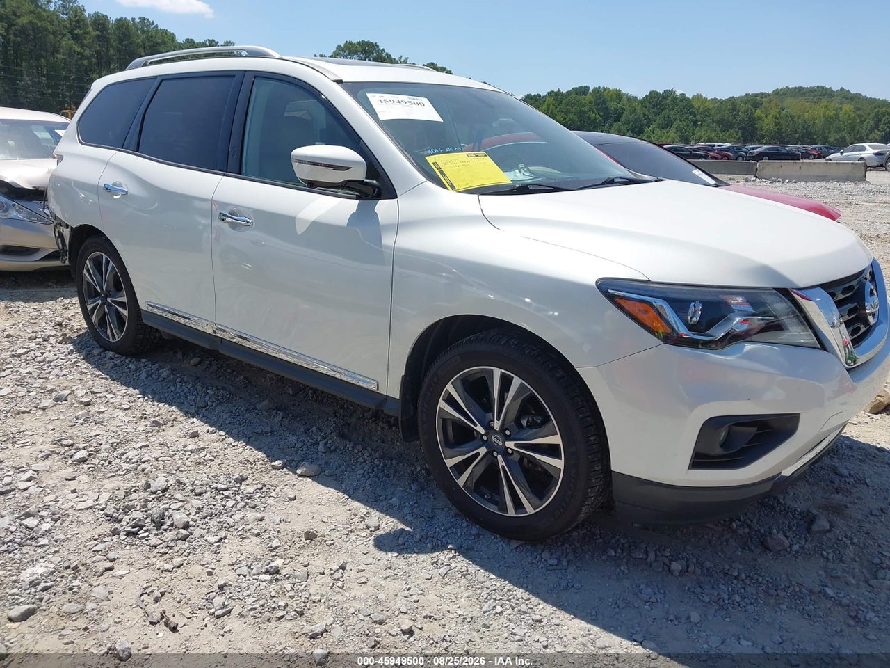 2017 NISSAN PATHFINDER PLATINUM
