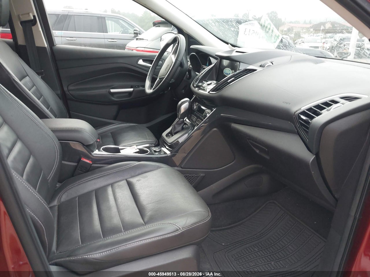 2016 FORD ESCAPE TITANIUM · 5/11