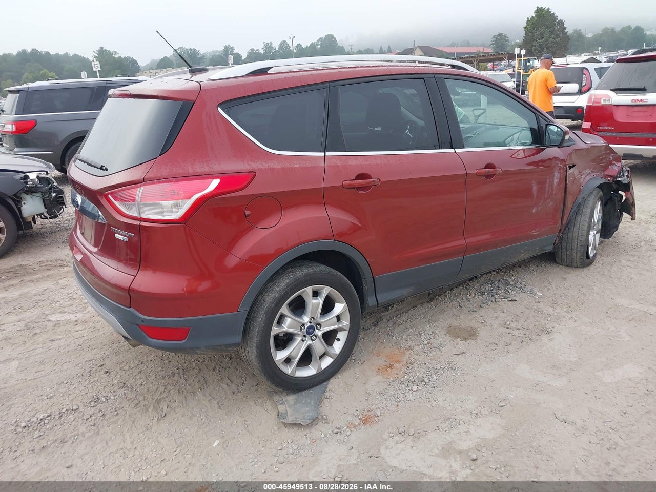 2016 FORD ESCAPE TITANIUM · 4/11