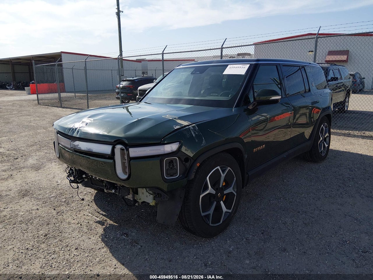 2024 RIVIAN R1S ADVENTURE QUAD MOTOR LARGE PACK · 2/11