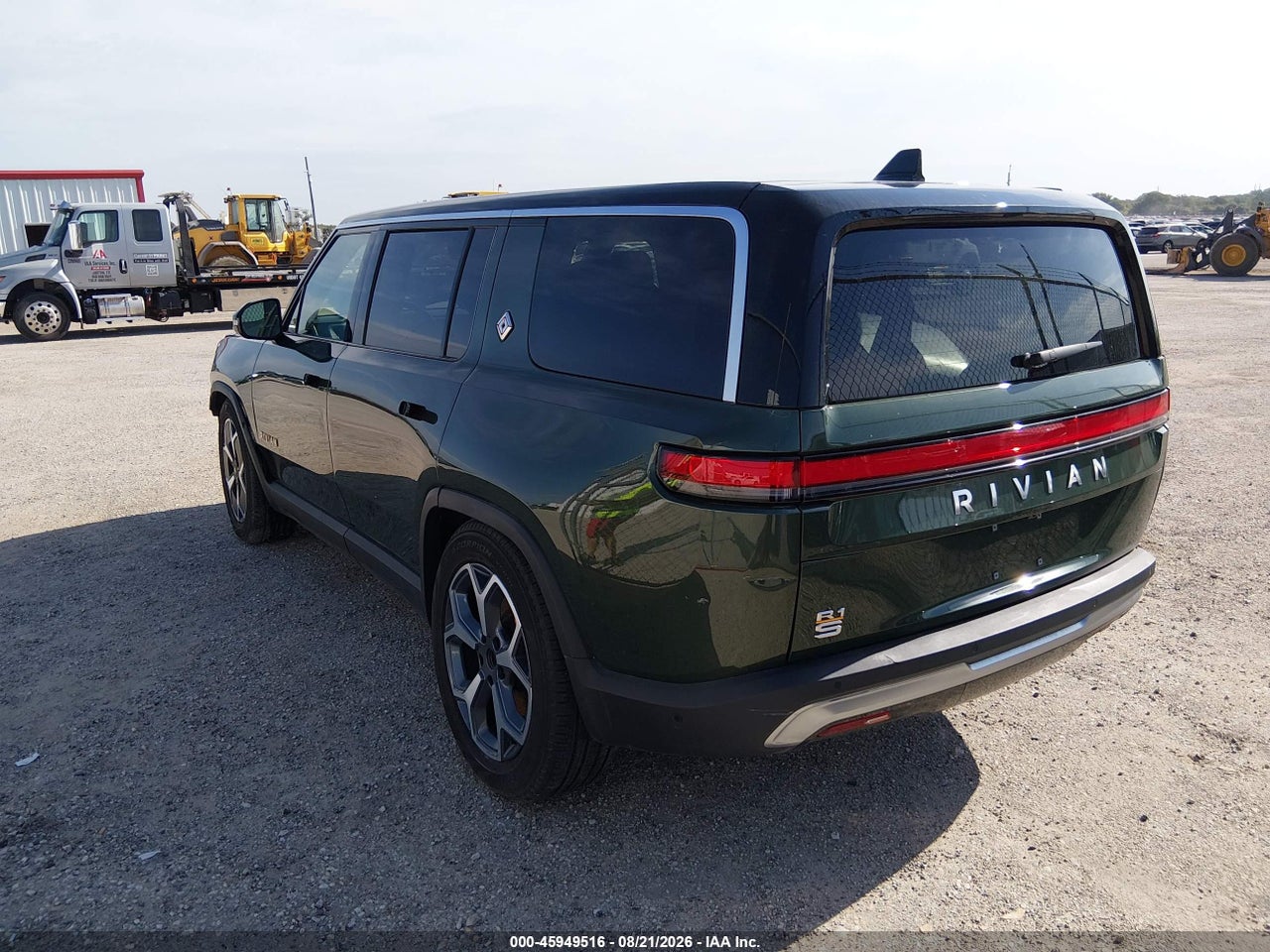 2024 RIVIAN R1S ADVENTURE QUAD MOTOR LARGE PACK · 3/11