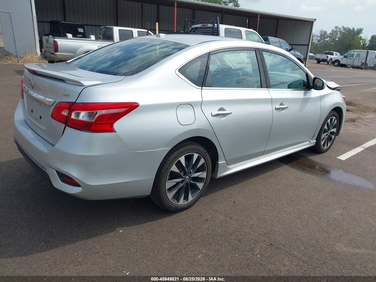 2018 NISSAN SENTRA SR · 4/11