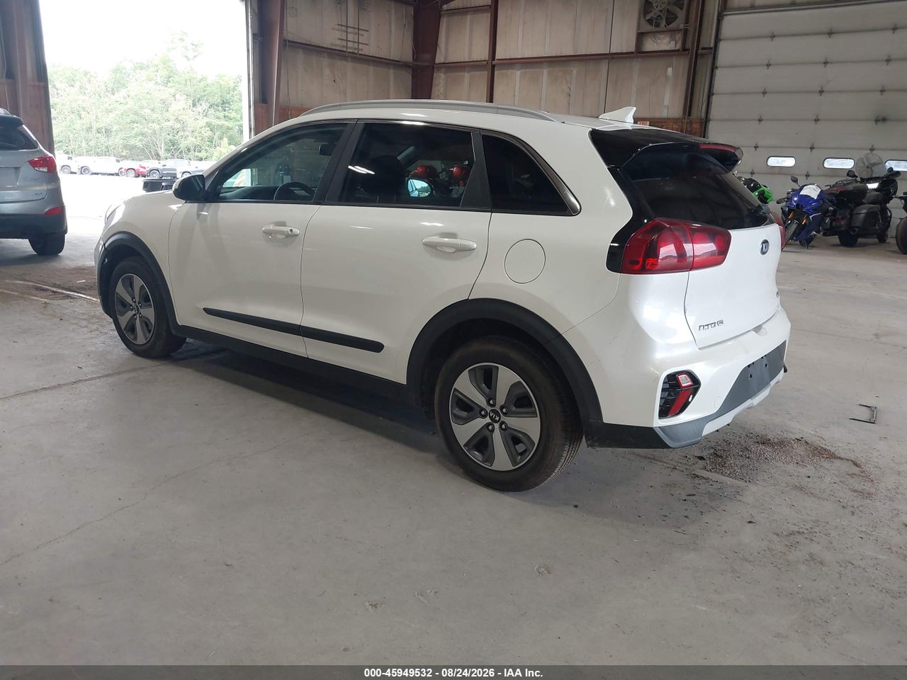 2020 KIA NIRO LX · 3/11