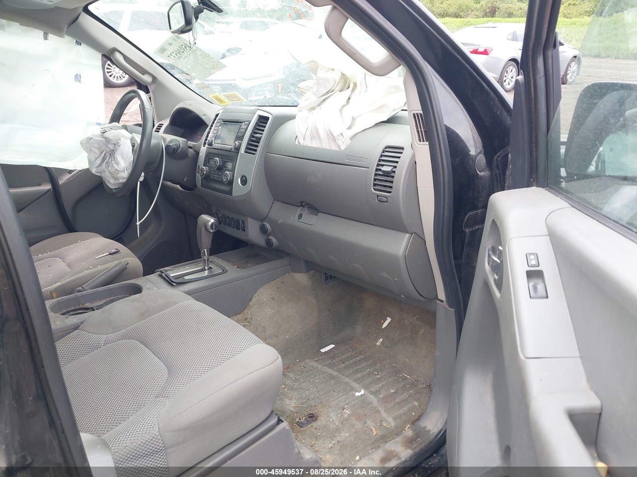 2016 NISSAN FRONTIER SV · 5/11