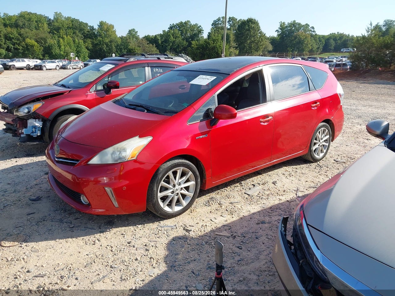 2013 TOYOTA PRIUS V FIVE · 2/11