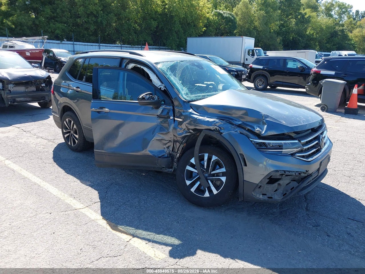3VV0B7AX1NM****** · 2022 VOLKSWAGEN TIGUAN 2.0T S