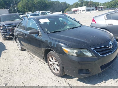 4T1BF3EK0BU****** · 2011 TOYOTA CAMRY LE