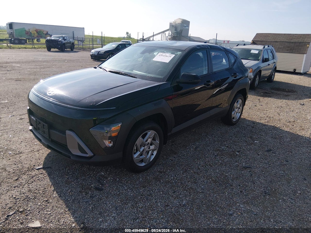 2024 HYUNDAI KONA SE · 2/11