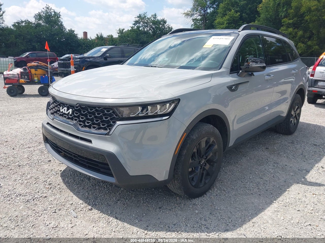 2023 KIA SORENTO X-LINE S · 2/11
