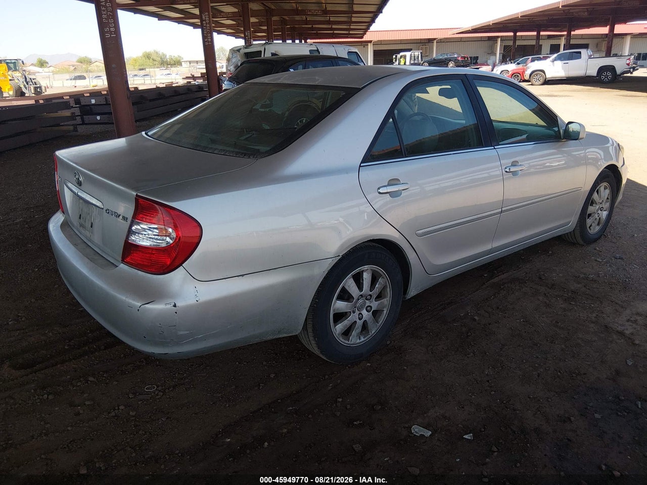 2003 TOYOTA CAMRY XLE · 4/11