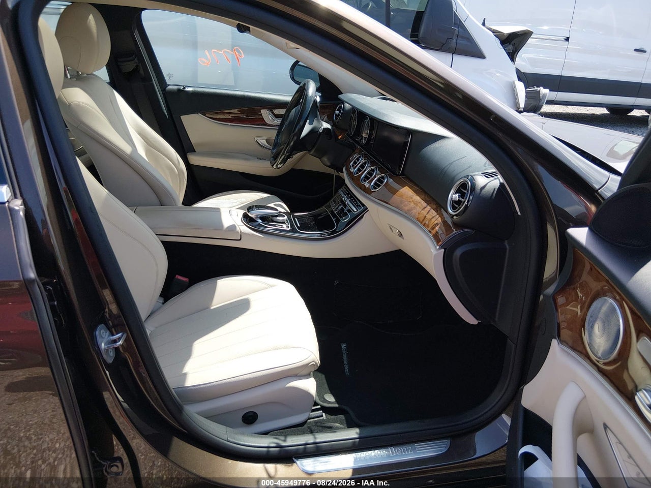 2017 MERCEDES-BENZ E 300 4MATIC · 5/11