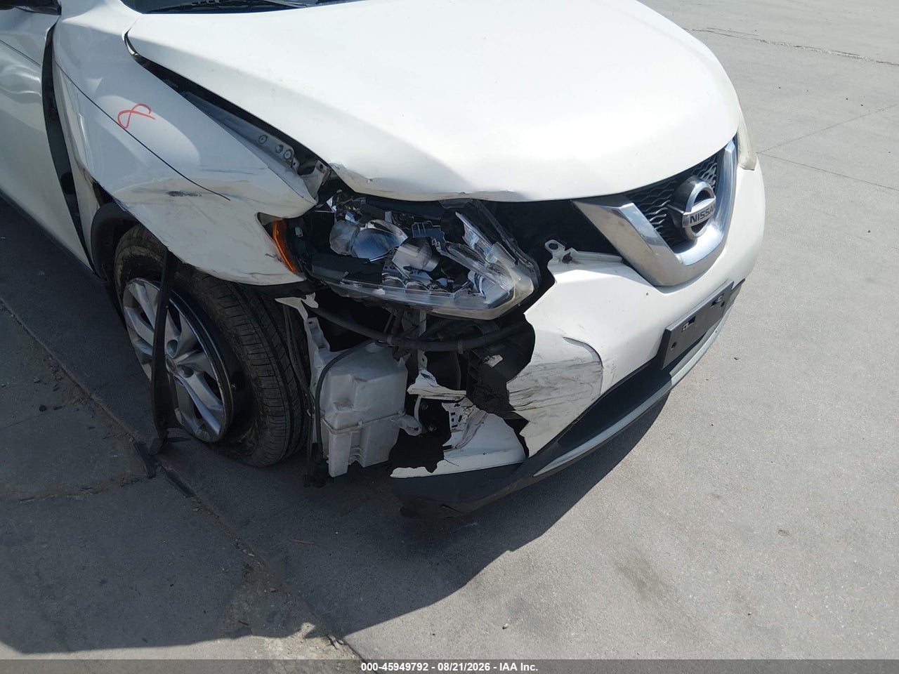 2014 NISSAN ROGUE SV · 6/11