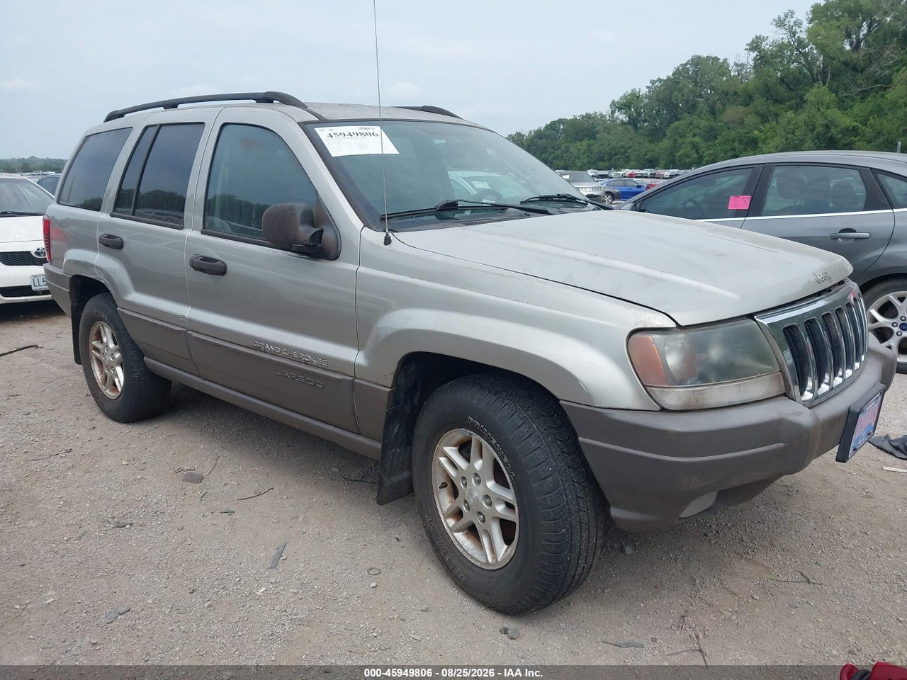 1J4GW48N23C****** · 2003 JEEP GRAND CHEROKEE LAREDO