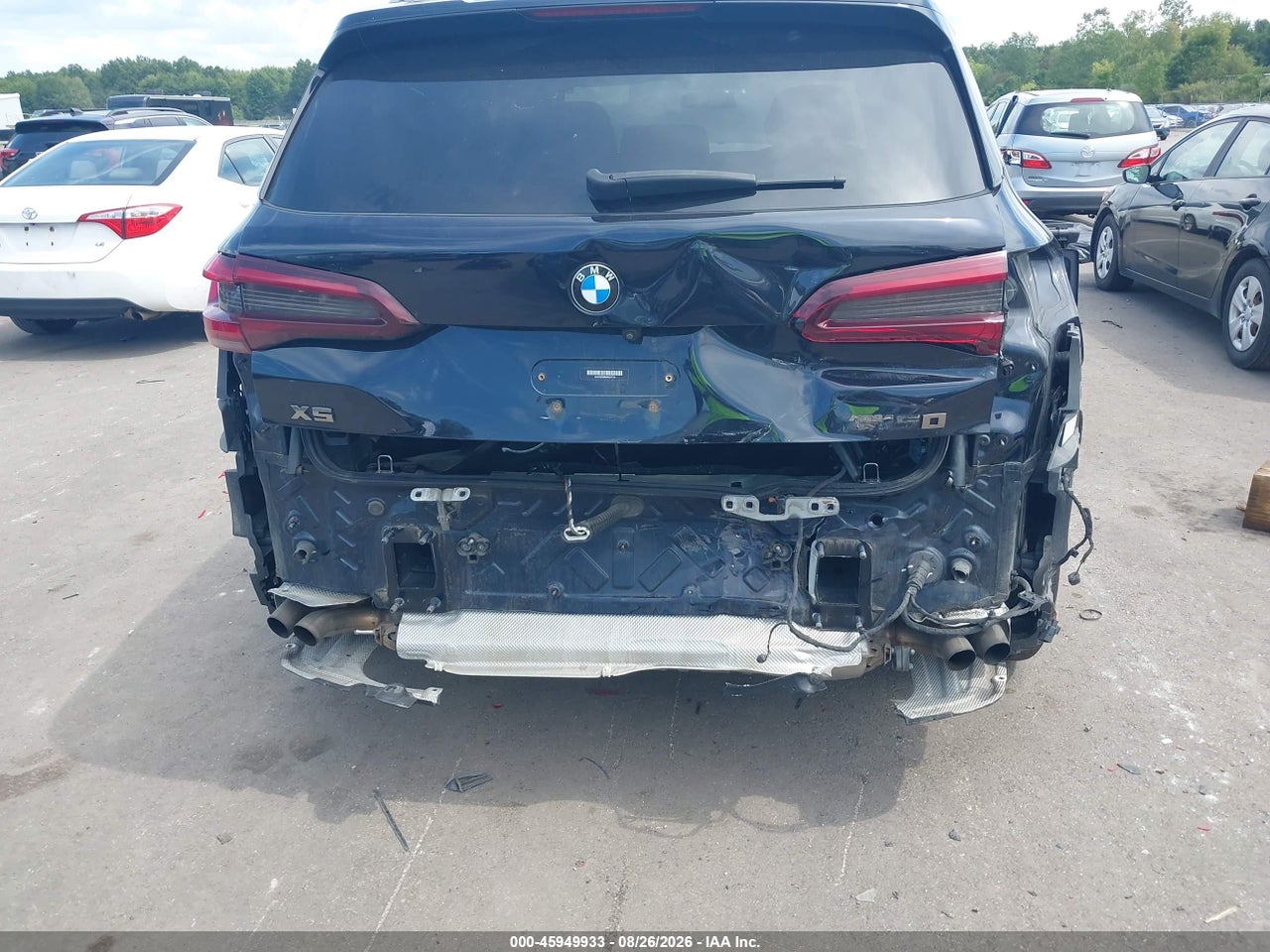 2021 BMW X5 M50I · 6/11