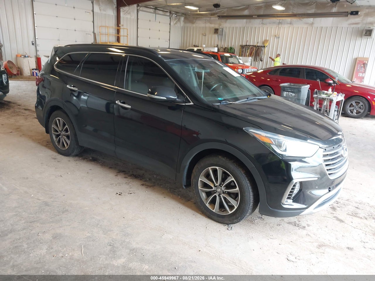 KM8SN4HF0JU****** · 2018 HYUNDAI SANTA FE SE