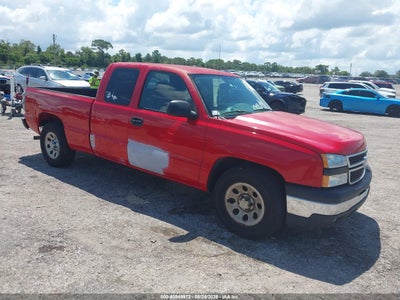 1GCEC19XX7Z****** · 2007 CHEVROLET SILVERADO 1500 CLASSIC WORK TRUCK