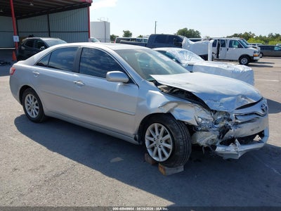 2010 TOYOTA CAMRY XLE V6
