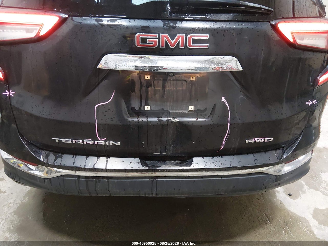 2024 GMC TERRAIN AWD SLT · 6/11