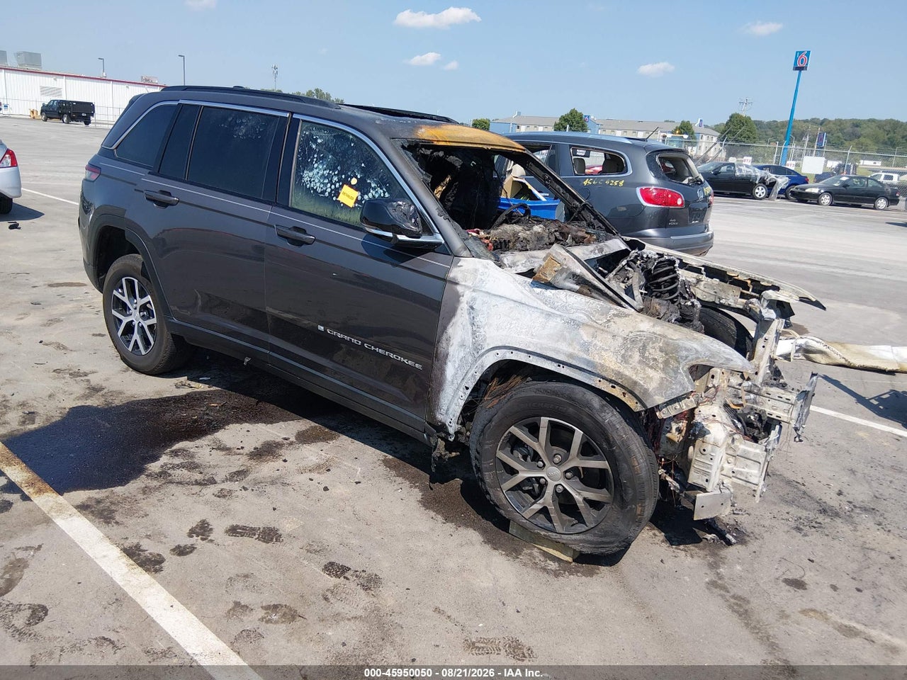 1C4RJHBG8S8****** · 2025 JEEP GRAND CHEROKEE LIMITED 4X4