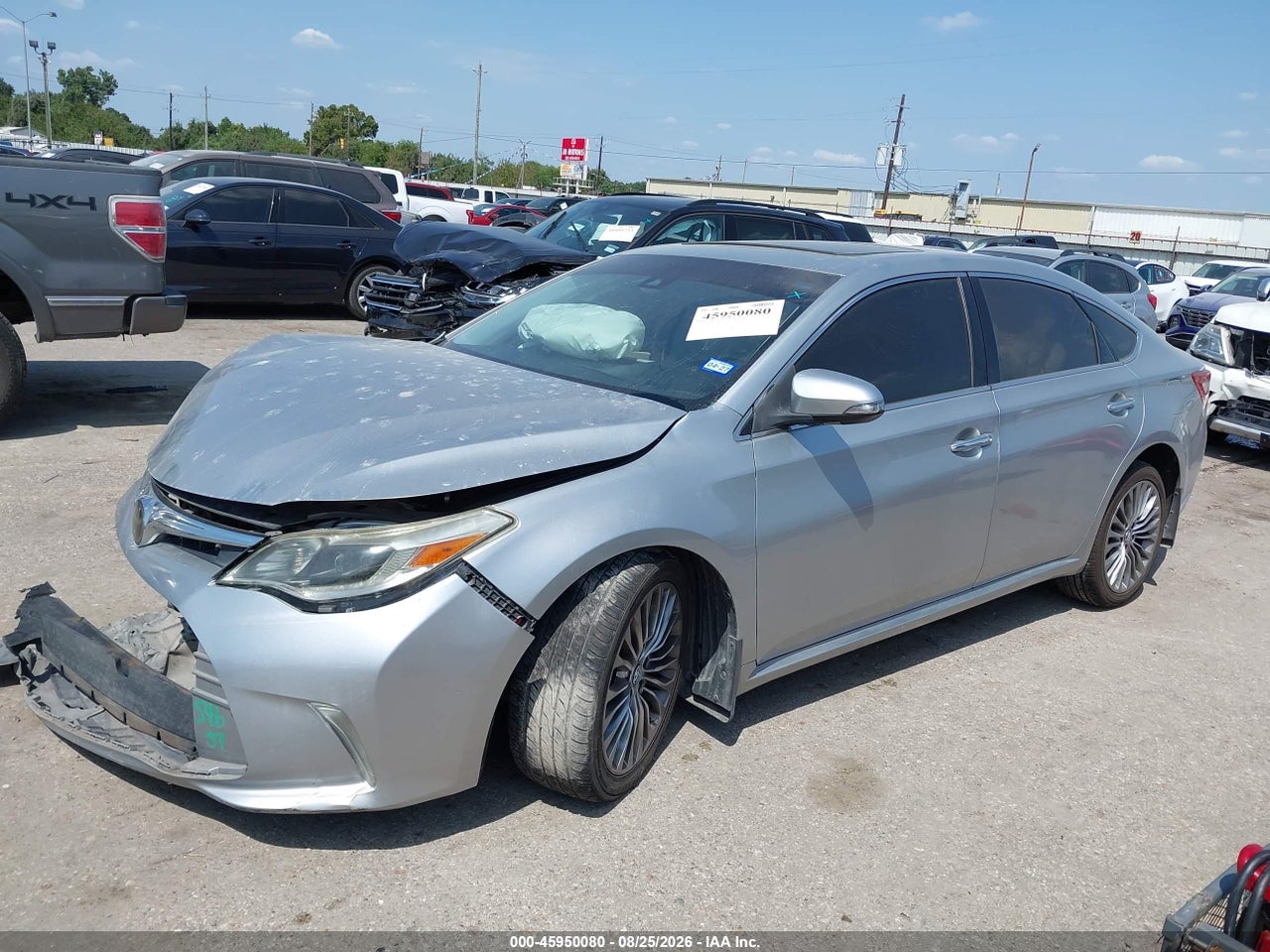 2016 TOYOTA AVALON LIMITED · 2/10