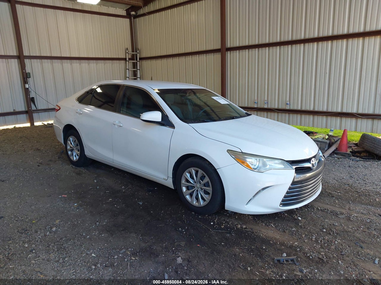 4T1BF1FK6GU****** · 2016 TOYOTA CAMRY LE
