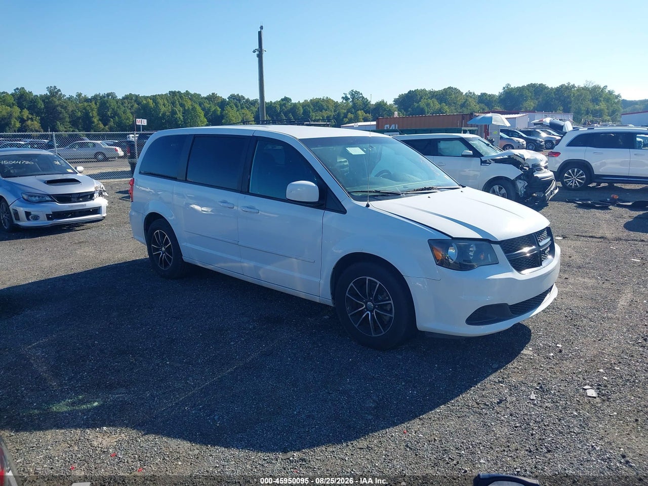 2C4RDGBG8HR****** · 2017 DODGE GRAND CARAVAN SE PLUS