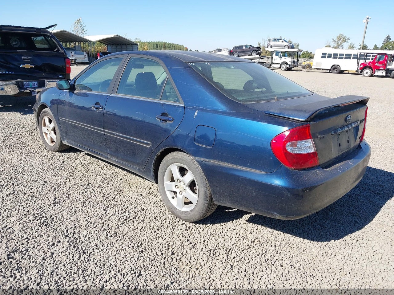 2002 TOYOTA CAMRY SE V6 · 3/11