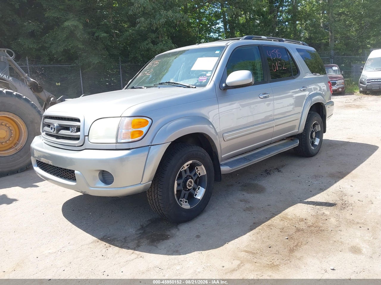 2002 TOYOTA SEQUOIA SR5 V8 · 2/11