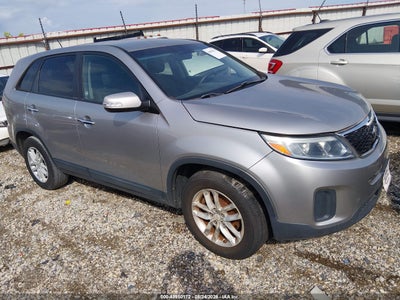 5XYKT3A6XFG****** · 2015 KIA SORENTO LX