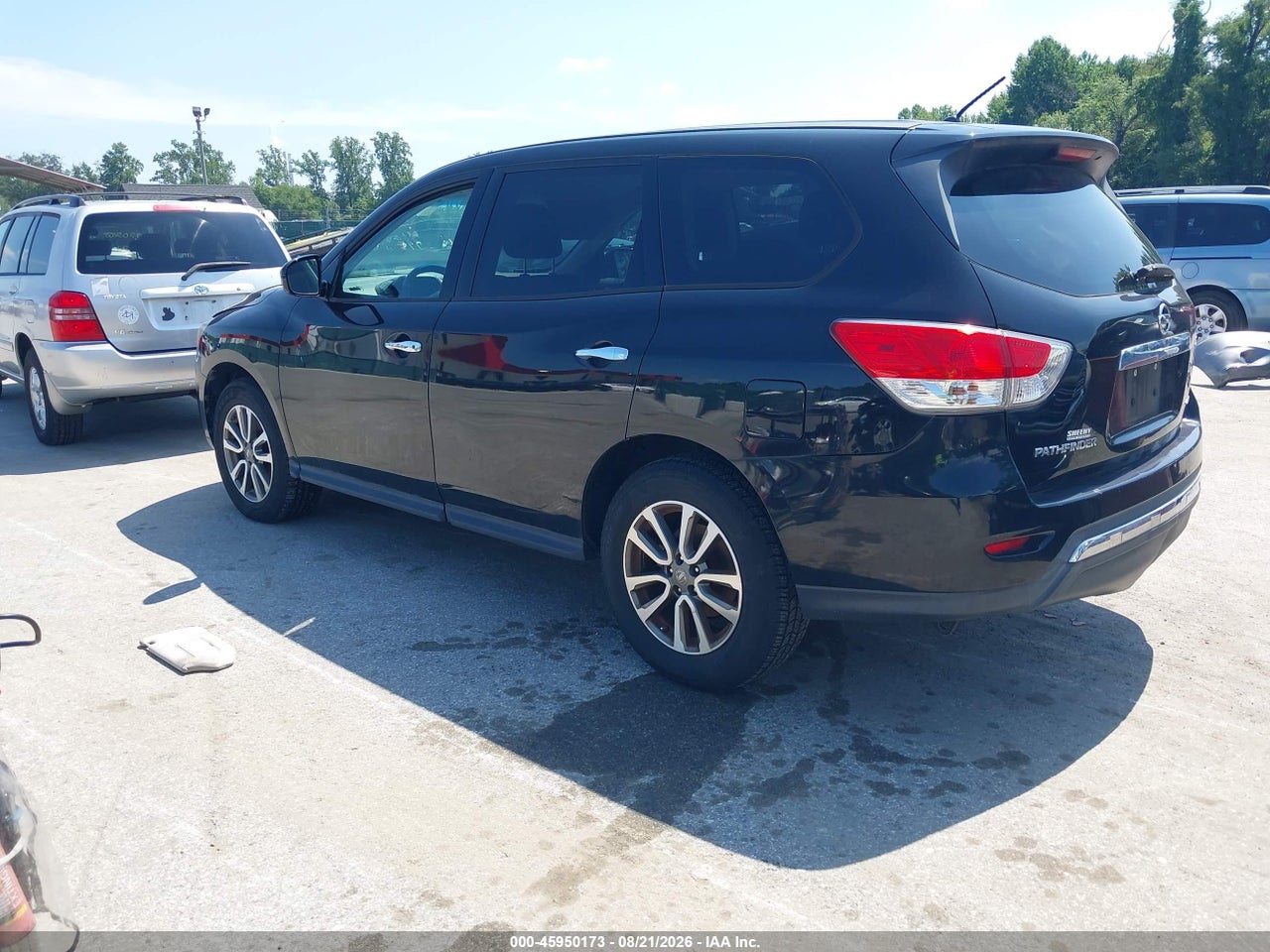 2013 NISSAN PATHFINDER S · 3/11