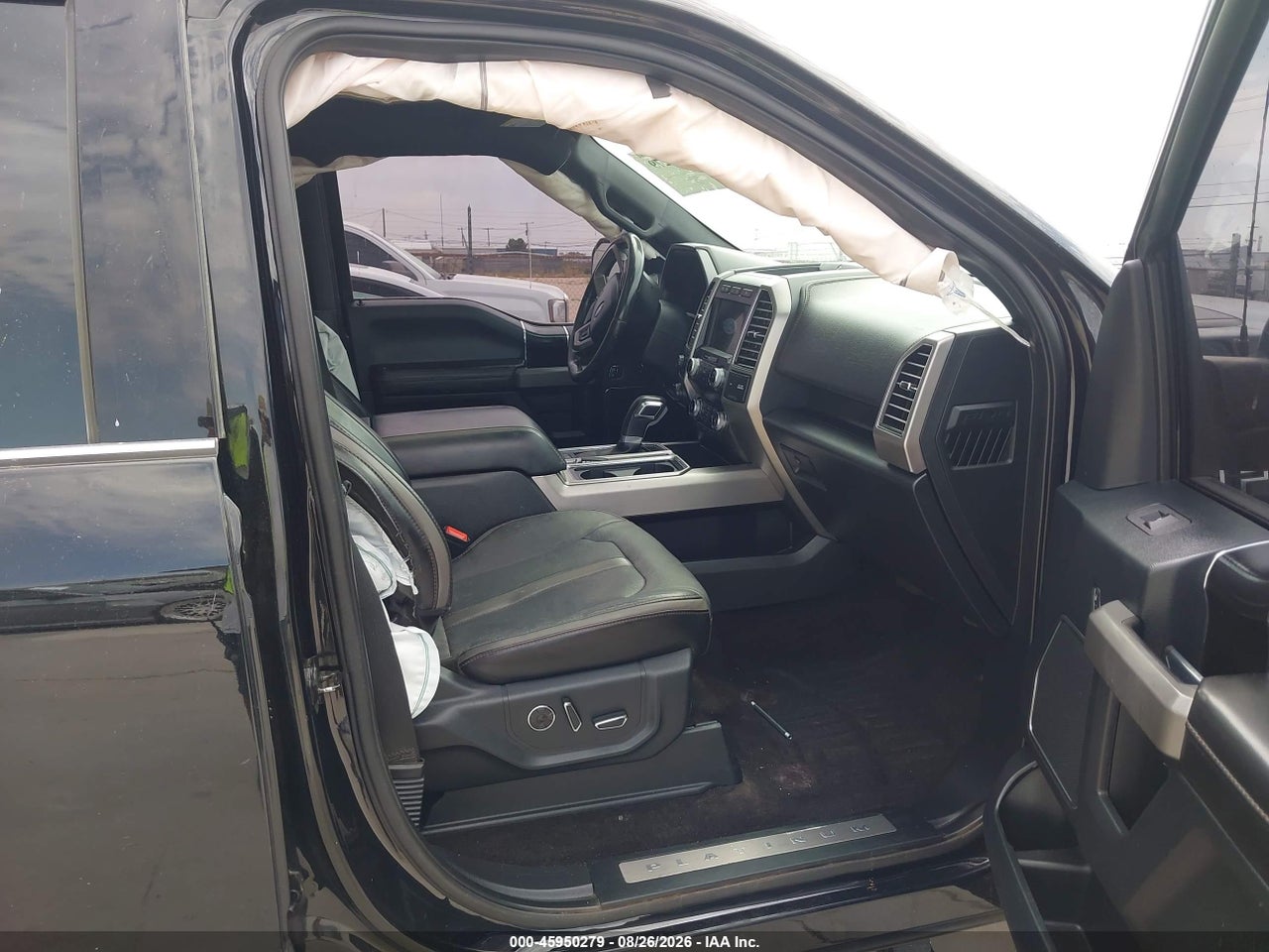 2019 FORD F-150 PLATINUM · 5/11