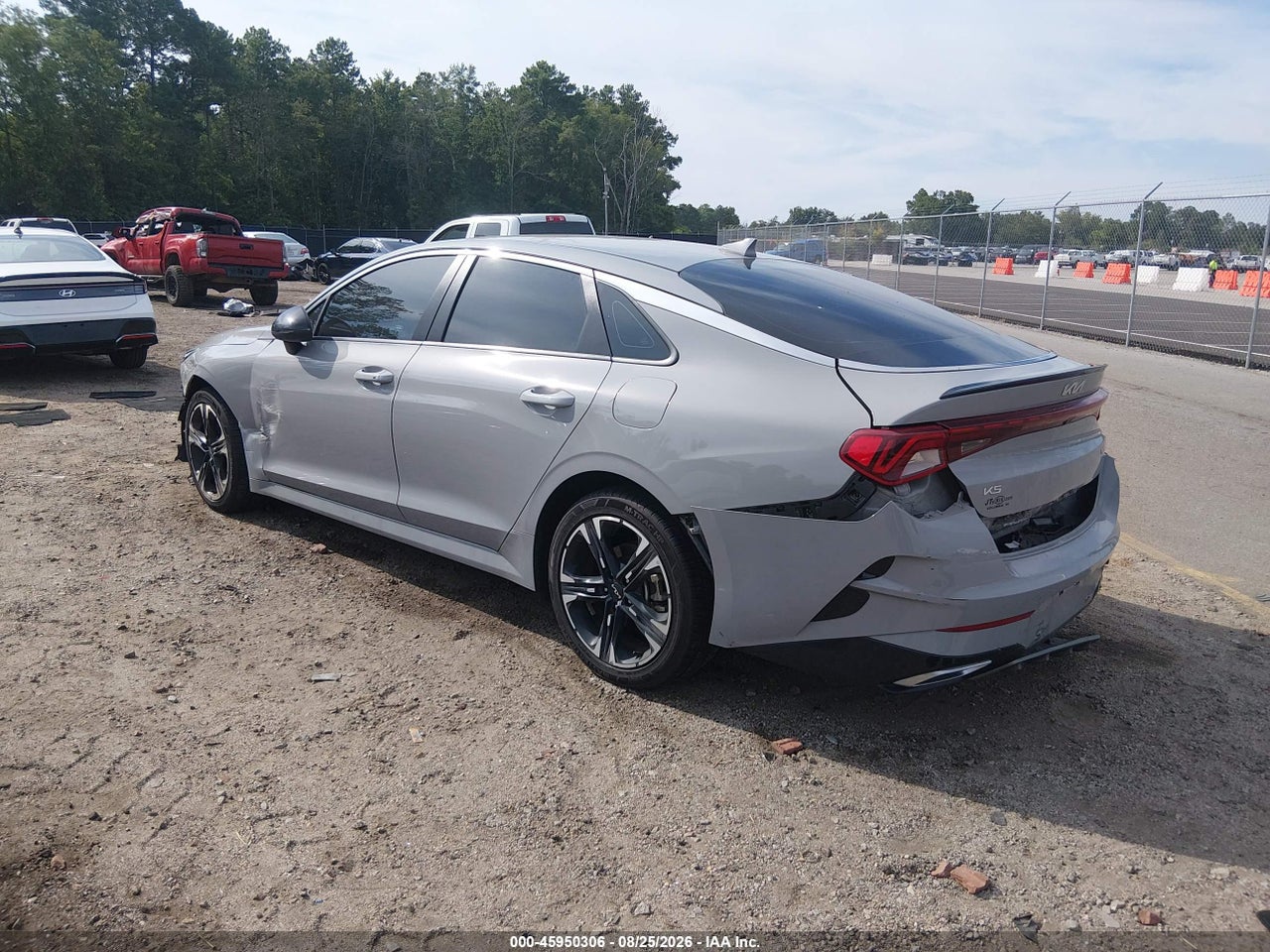 2024 KIA K5 GT-LINE · 3/11