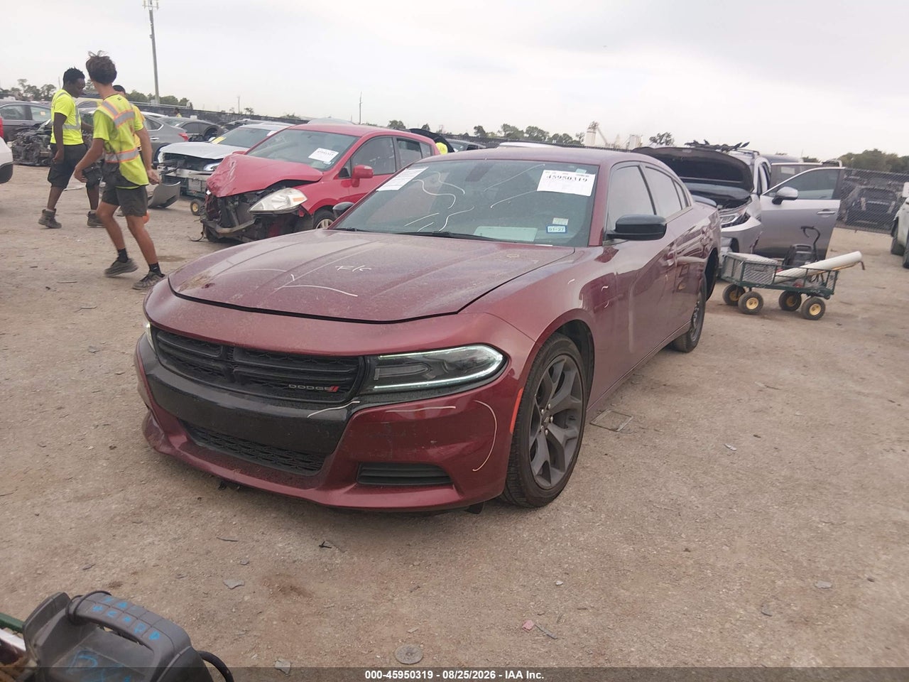 2020 DODGE CHARGER SXT RWD · 2/10