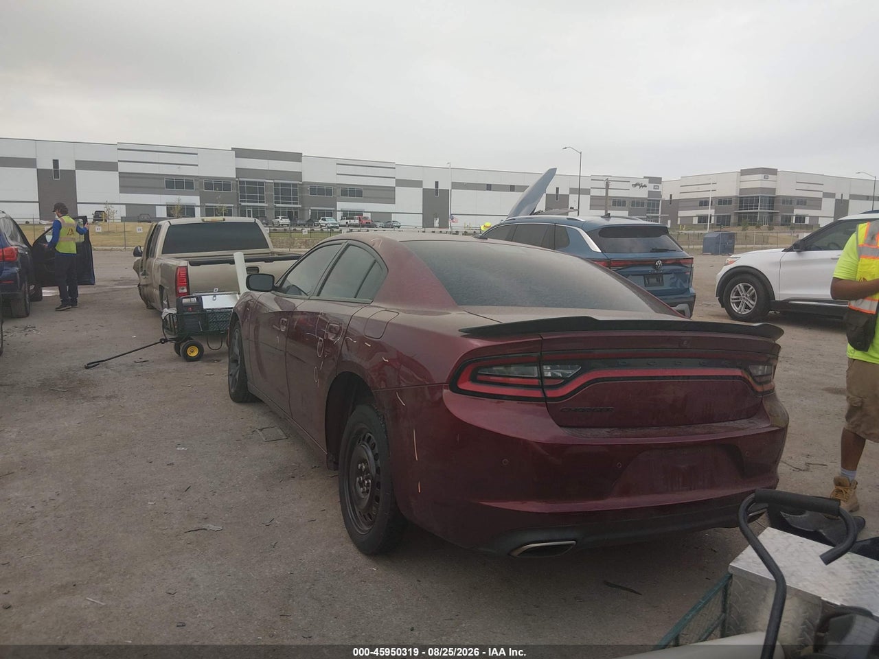 2020 DODGE CHARGER SXT RWD · 3/10